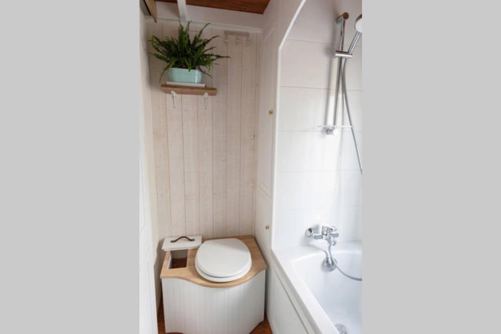 Tiny House En Baie Du Mont-Saint-Michel Villa Dol-de-Bretagne Exterior foto